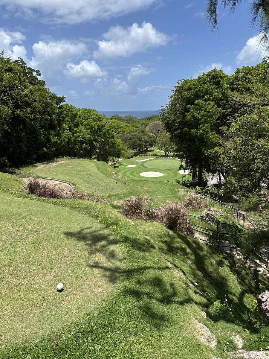A few pics from ⁦<a href="/SandyLaneHotel/">Sandy Lane Hotel</a>⁩ old 9. Absolutely stunning 👍👍