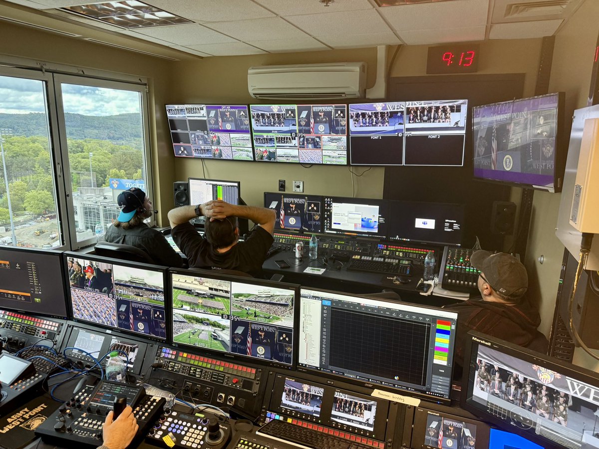 LinacreMedia's tweet photo. Great job by our crew at #Army, what an honor it is to assist in producing graduation at #WestPoint each yearβΌοΈ
We have now produced #MichieStadium events with the last three Presidents.
#GoArmy #ArmyNavy #CICTrophy #CollegeFootball #LinacreMediaOnTV ππ₯ππ½ππΊπΈ https://t.co/jOmthV04dQ
