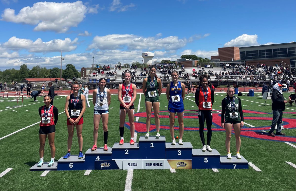 2️⃣0️⃣2️⃣5️⃣PIAA Track &amp; Field Girls 300 Meter Hurdles AA Champion

🥇Kylie Temple- Hughesville
⏱️43.45

#PIAATRACK