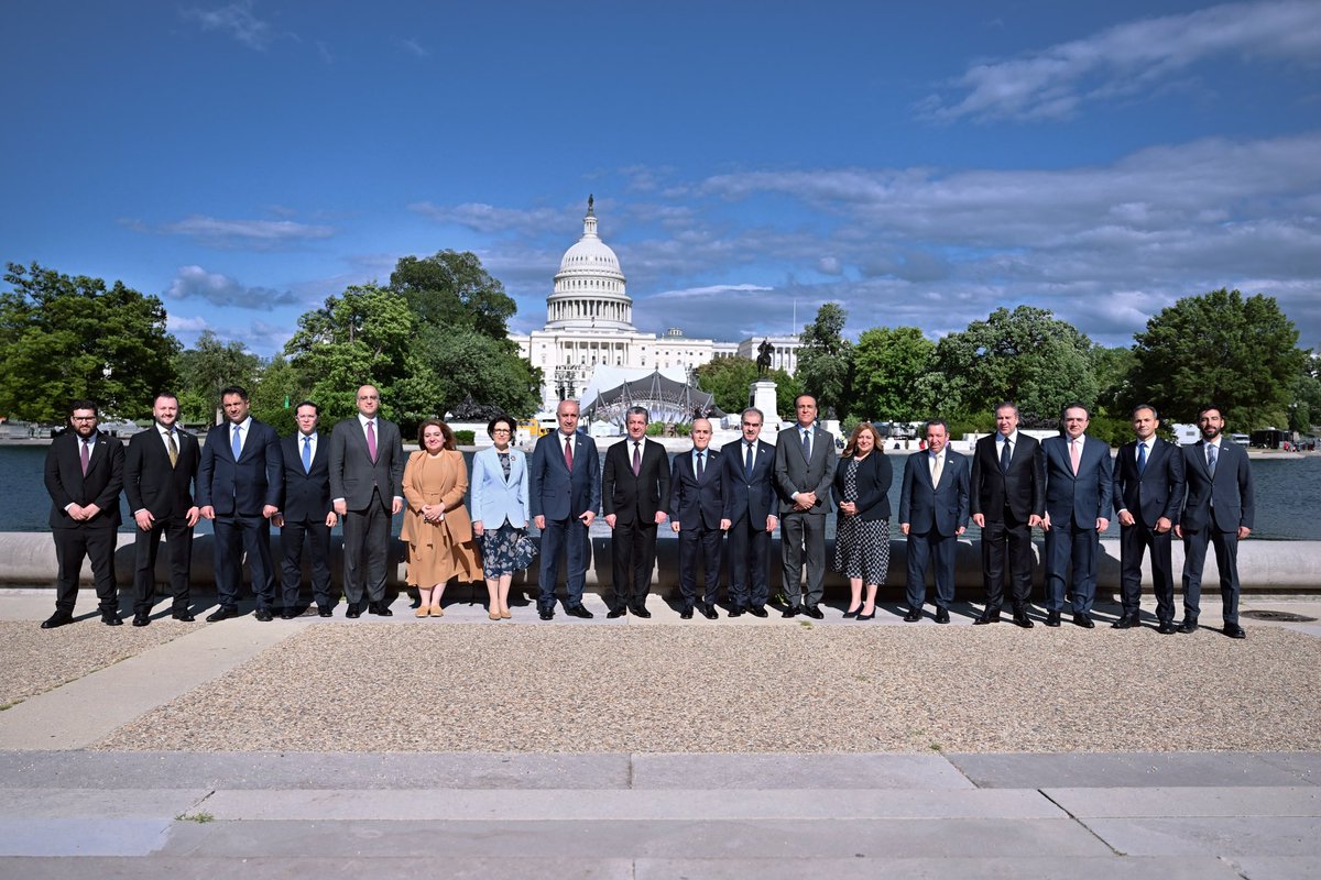 A very successful visit to Washington concluded under the leadership of Prime Minister @masrour_barzani.

We are grateful to our American friends and partners for their warm welcome and constructive dialogue.

Thanks to <a href="/KRG_USA/">KRG-USA</a>, KRG Protocol team and media for their hard work.
