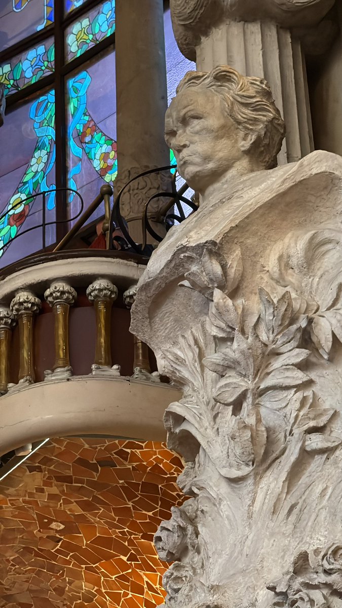 Jaume Nuez (@jaumenuez) on Twitter photo Al <a href="/palaumusicacat/">Palau de la Música Catalana</a> la <a href="/OSValles/">Simfònica del Vallès (OSV)</a> interpretarà la simfonia Heroica de #Beethoven sota la atenta mirada del compositor.
L’<a href="/elisabet_franch/">Elisabet Franch</a> i la Mèlanie Laurent han fet el concert x flauta i arpa de #Mozart i la suite per arpa de #Theodorakis.
Director <a href="/XavierPuigOrtiz/">Xavier Puig</a>. Al <a href="/palaumusicacat/">Palau de la Música Catalana</a> la <a href="/OSValles/">Simfònica del Vallès (OSV)</a> interpretarà la simfonia Heroica de #Beethoven sota la atenta mirada del compositor.
L’<a href="/elisabet_franch/">Elisabet Franch</a> i la Mèlanie Laurent han fet el concert x flauta i arpa de #Mozart i la suite per arpa de #Theodorakis.
Director <a href="/XavierPuigOrtiz/">Xavier Puig</a>.