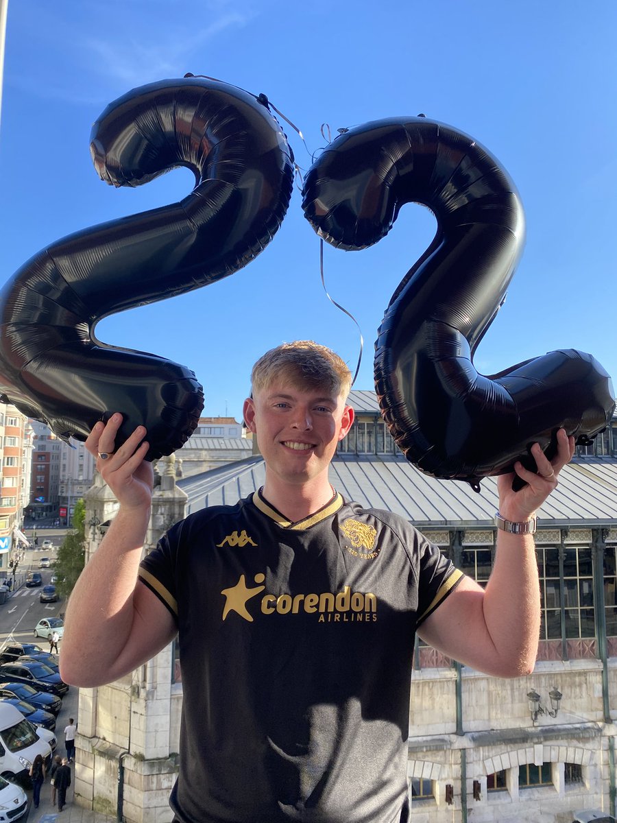 Ready for a birthday session in Santander 🍺