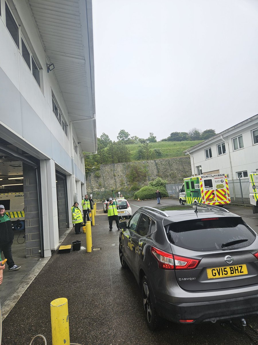 Fantastic day #fundraising at our first charity car wash, raising funds for <a href="/SJA_Sussex/">SJA County of Sussex</a>.

Thanks to everyone who came along and helped out.

Also thanks to <a href="/lemonade_print/">Lemonade Print</a> for the kind donation of signage and <a href="/Brakes_Food/">Brakes UK</a> for the snacks!