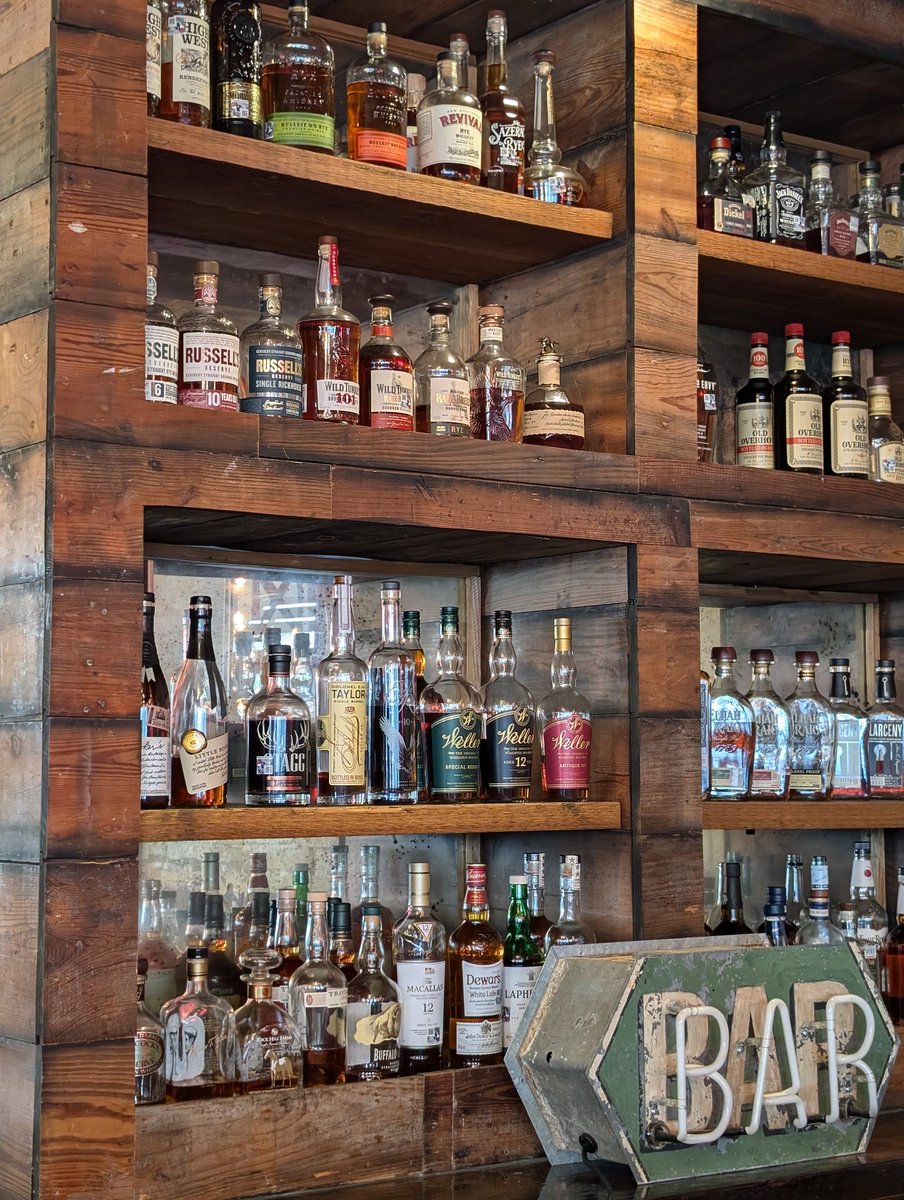 BBQ joint bars are soooooo good these days