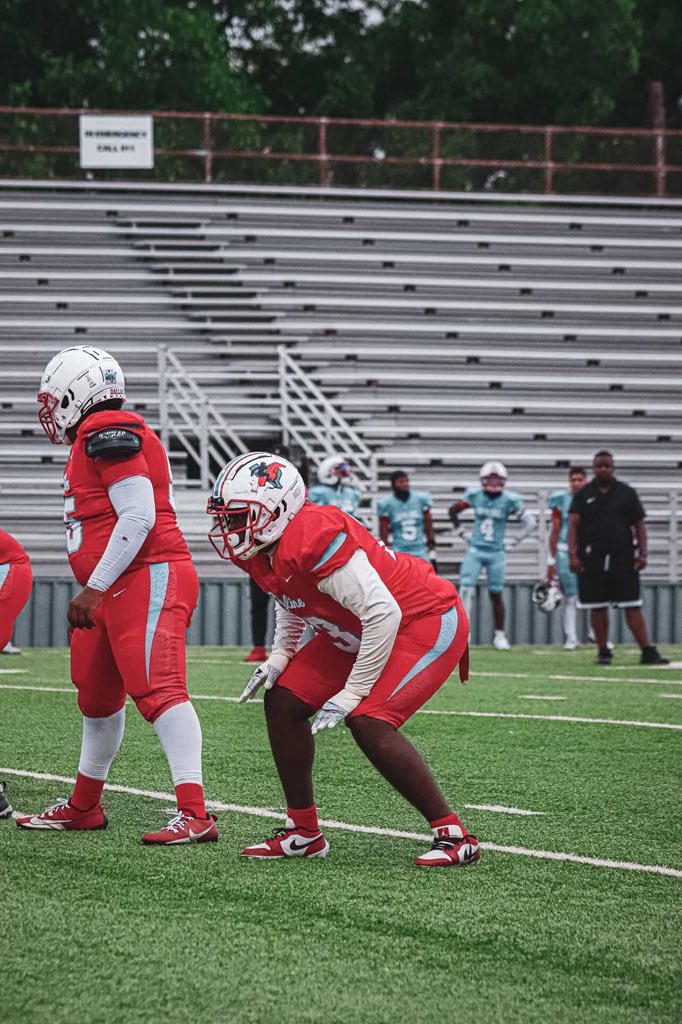 #AGTG Had a great time with spring ball. Thank you to all the coaches for putting this together. Now, it is time to prepare for summer workouts and sophomore year. <a href="/SKYLINEfb/">Skyline Football</a> <a href="/jrg1911/">JASON GARRETT | HC</a> <a href="/scan1ansports/">ꜱᴄᴀɴʟᴀɴ ꜱᴘᴏʀᴛꜱ™️</a>