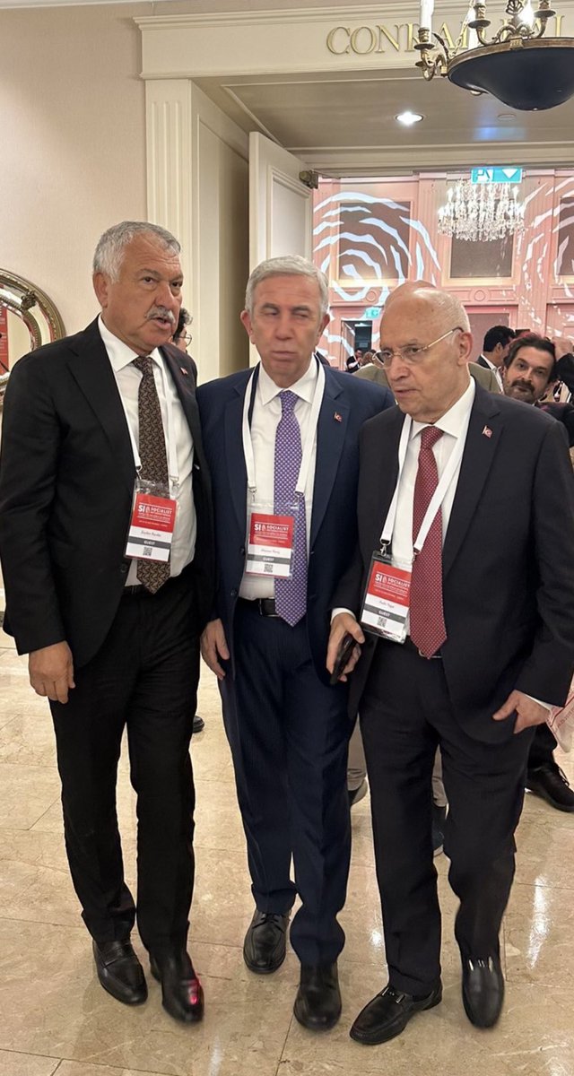 Partiyi filan koy kenara…
Ciddi soruyorum . 
Bu adamlara G20 toplantısında ne yaparlar ??