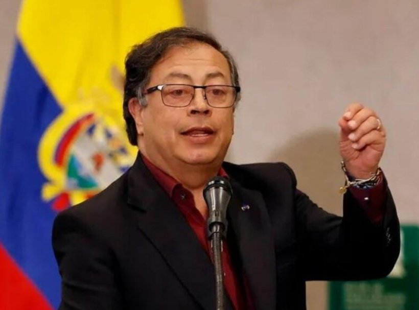 Nancy Guamba Díaz (@mashinancyg) on Twitter photo Gracias Gustavo Petro por VENIR A ECUADOR Y EXPRESAR CON CLARIDAD Y LEALTAD A LA VERDAD "<a href="/JorgeGlas/">Jorge Glas</a> es un PRESO POLÍTICO" <a href="/MashiRafael/">Rafael Correa</a> <a href="/LuisaGonzalezEc/">Luisa González</a> #libertadParaJorgeGlas <a href="/GustavoPetroleo/">Gustavo Petróleo 🥑🇨🇴⚽🐝⛽🛢</a> <a href="/re_gustavopetro/">Gustavo Petro</a> Gracias Gustavo Petro por VENIR A ECUADOR Y EXPRESAR CON CLARIDAD Y LEALTAD A LA VERDAD "<a href="/JorgeGlas/">Jorge Glas</a> es un PRESO POLÍTICO" <a href="/MashiRafael/">Rafael Correa</a> <a href="/LuisaGonzalezEc/">Luisa González</a> #libertadParaJorgeGlas <a href="/GustavoPetroleo/">Gustavo Petróleo 🥑🇨🇴⚽🐝⛽🛢</a> <a href="/re_gustavopetro/">Gustavo Petro</a>