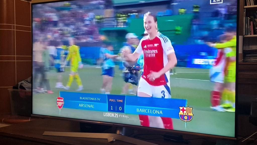 TomazAmbrozic's tweet image. Uau, we won UEFA women Champions league #Arsenal 💪⚽️ #COYG #suprise