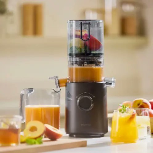 I just received Compact Cold Press Juicer from Michael M via Throne. Thank you! throne.com/lanawild #Wishlist #Throne