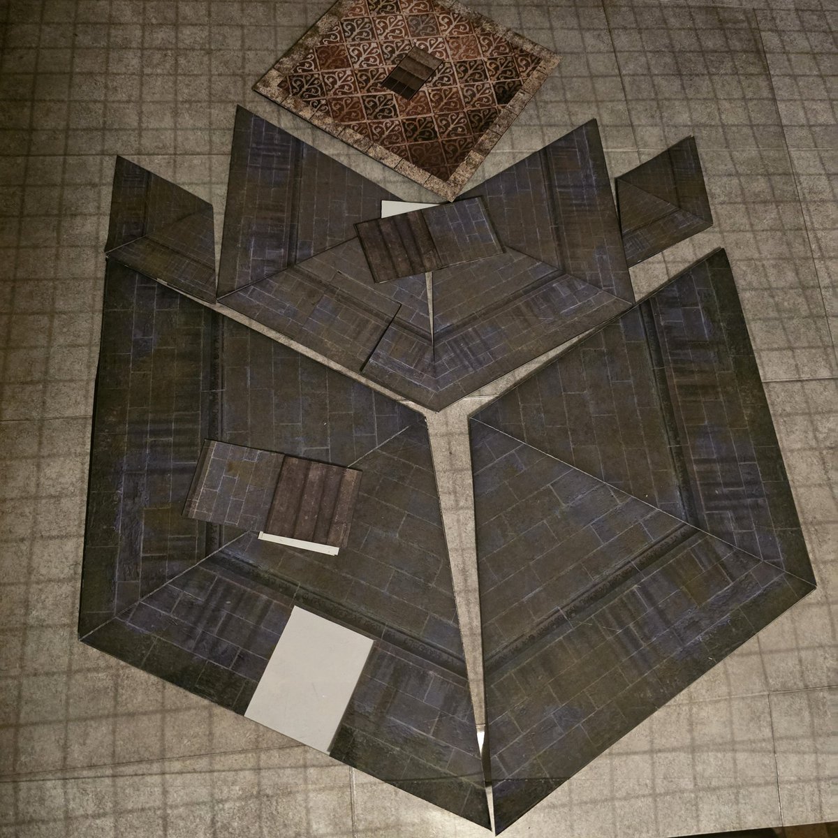 The Old School DM 🎲 🔮🗡️🛡️🔥🐲👹🐙💎👑 tweet media