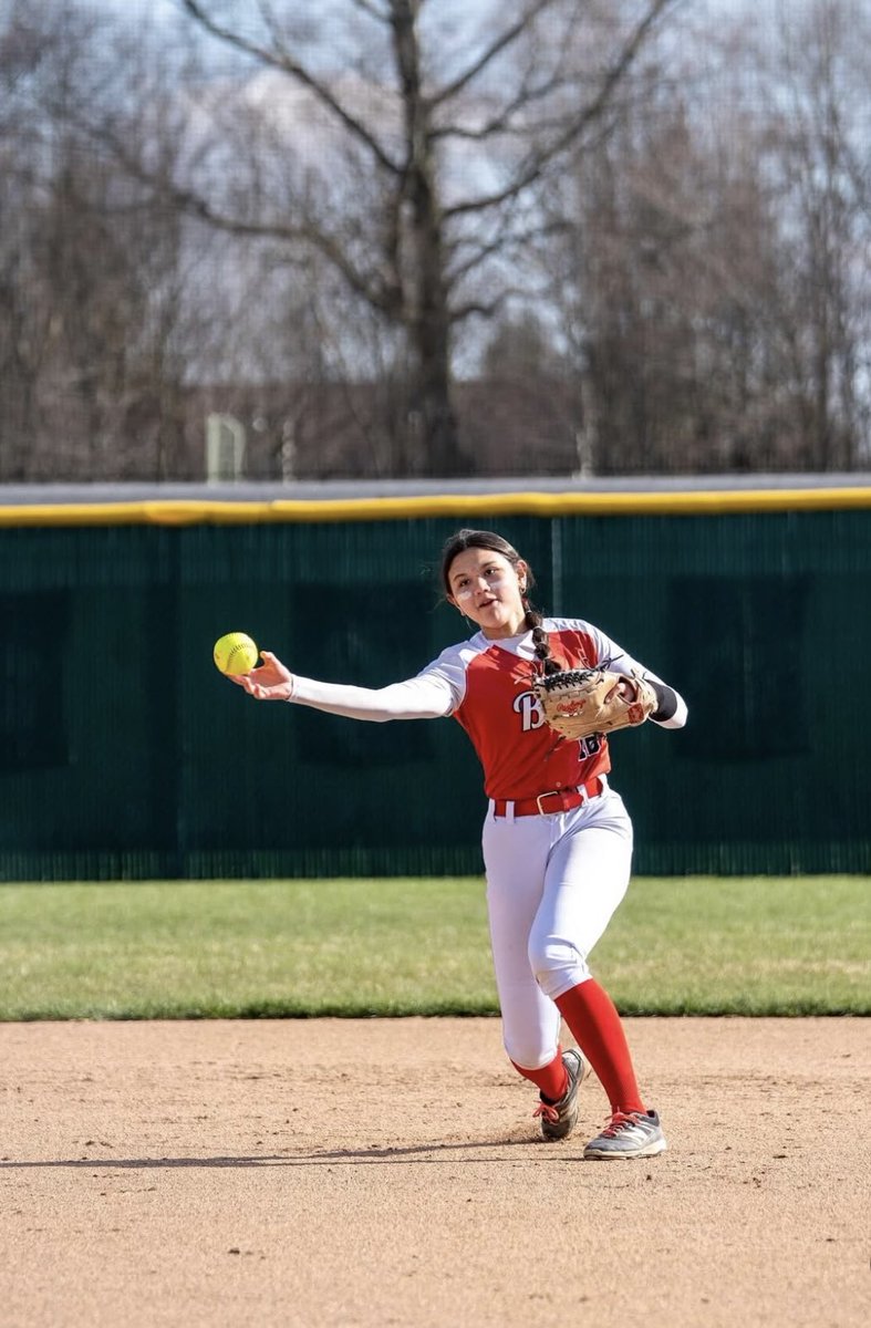 Congratulation Caiya La on the following awards earned this season:

2nd Team All Suburban League