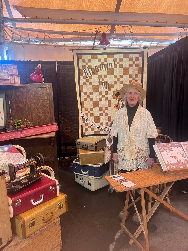 Step into Demonstrator’s Alley and see history in motion at the Artisans' Fair!
From blacksmithing to stone carving, meet the makers keeping traditional crafts alive — all weekend long in the Celebration Tent.

Learn more: l8r.it/OhWa