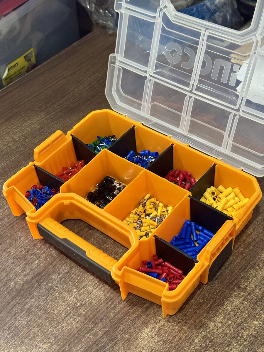 HeightsGhana's tweet image. Crimp Terminal Connector Kit is now available at affordable prices and can be customized to suit your specific requirements.

Place your orders: 0263-721-936, 055-845-8337, 053-271-7780

#Utility #Products #Crimp #Terminal #Kit #Connectors #Ferrous #Joint #Bootlace #Pin #Ring