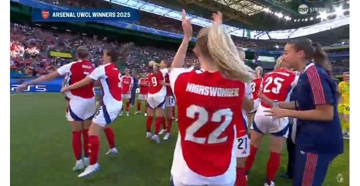 Omutunzi_Wa_256's tweet image. Congratulations 👏🎉 My Babies 💕💕 🤗🫂 

We&apos;re The Female Gunners 💪 
  The UEFA Women Champions league Winners 2024/25 🏆 🥇.

#ARSBAR #UWCLfinal #lisbon