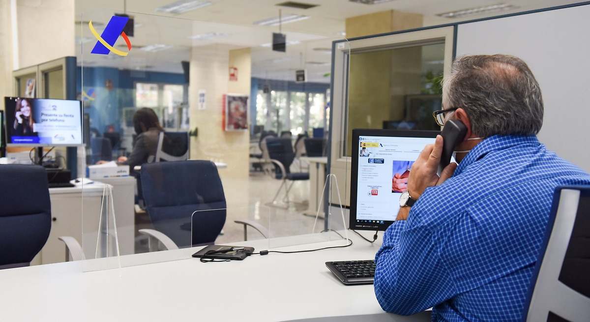 Atención sobre fraudes vía: mail, sms y correo electrónico.
Pide a los ciudadanos que le avisen de las estafas que detecten.

economistascadiz.com/2025/05/24/ate…