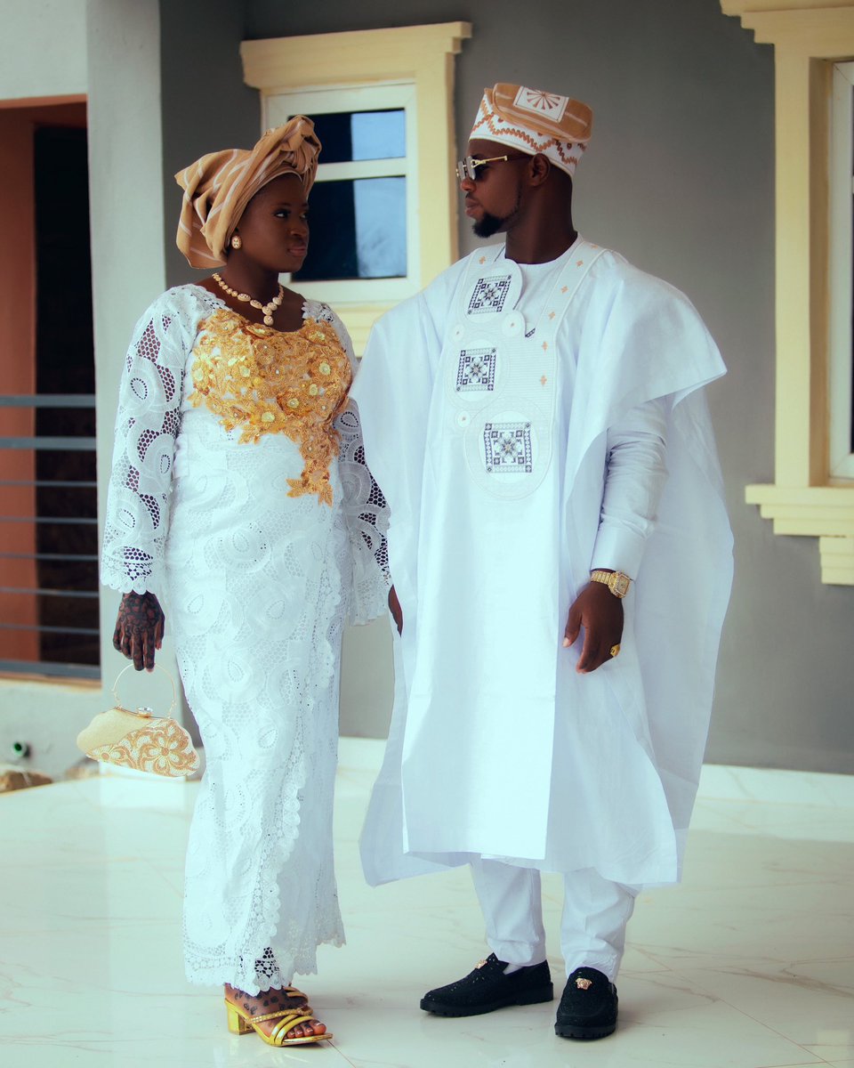 Senatoradeyemi2's tweet photo. Weddings are fleeting, but the right photo? Timeless. One shot, one eternity. 📷💍
#WeddingPhotography #CapturedWithLove #NigerianWeddings #TimelessShots #VisualPoetry https://t.co/Tw2q3kFOvs