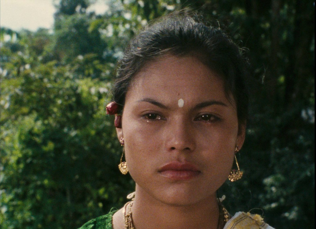 DVDBeaver (@dvdbeaver) on Twitter photo Aribam Syam Sharma's "Ishanou ('The Chosen One')" Blu-ray - Tomba, Kiran Mala, Manbi <a href="/SecondRunDVD/">Second Run</a>
UK: amzn.to/4jL3Fhu
BONUS CAPTURES:
patreon.com/posts/aribam-s…
OUR REVIEW:
dvdbeaver.com/film12/blu-ray…
Aribam Syam Sharma’s Ishanou ('The Chosen One') is a poignant tale of love, Aribam Syam Sharma's "Ishanou ('The Chosen One')" Blu-ray - Tomba, Kiran Mala, Manbi <a href="/SecondRunDVD/">Second Run</a>
UK: amzn.to/4jL3Fhu
BONUS CAPTURES:
patreon.com/posts/aribam-s…
OUR REVIEW:
dvdbeaver.com/film12/blu-ray…
Aribam Syam Sharma’s Ishanou ('The Chosen One') is a poignant tale of love,
