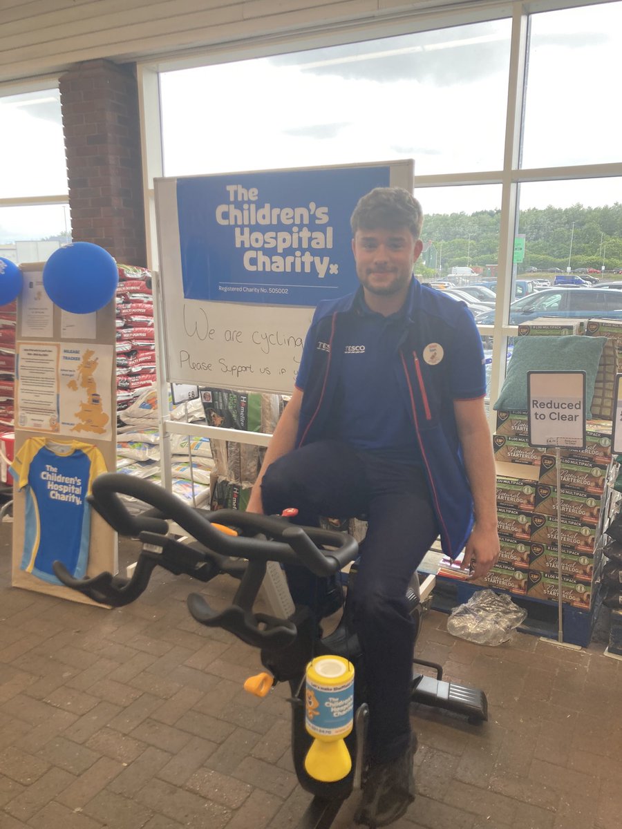 Lisa Hammond (@lisa_community) on Twitter photo Another fab day on the 🚲 raising money for <a href="/SheffChildrens/">Sheffield Children's</a>
Great to chat to so many lovely customers and as always tremendous support from my colleagues.
And as always amazing generosity from the great people of Barnsley. 💙❤️💛 Another fab day on the 🚲 raising money for <a href="/SheffChildrens/">Sheffield Children's</a>
Great to chat to so many lovely customers and as always tremendous support from my colleagues.
And as always amazing generosity from the great people of Barnsley. 💙❤️💛