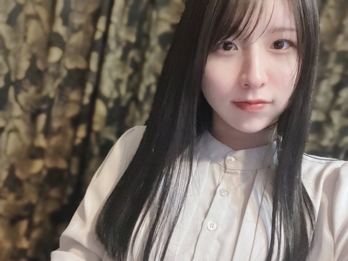 Laysee_n's tweet image. (｡-_-｡)