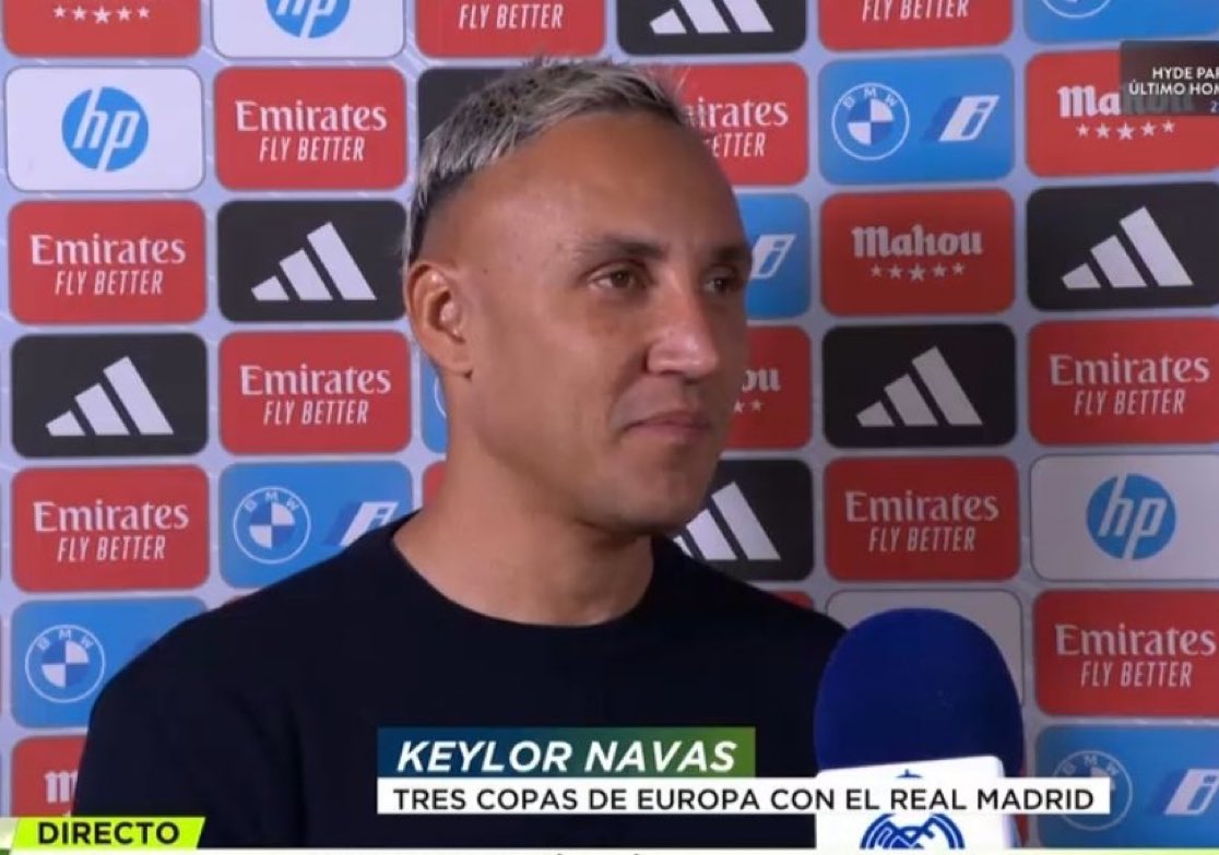 Keylor Navas en el Bernabéu para ver la despedida de Modric. Estoy muy jodido.