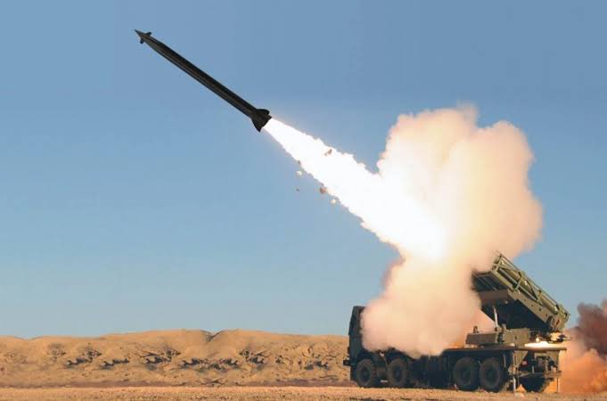 🚨 Big win for 🇮🇳 defence exports!

NIBE Ltd bags a $17.52M (₹150.62 Cr) export order from a top Israeli tech firm for Universal Rocket Launchers (300 km range) : A first-of-its-kind Make in India system for global markets.