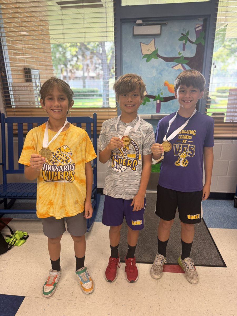 Lisa Jean Newbrough tweet media