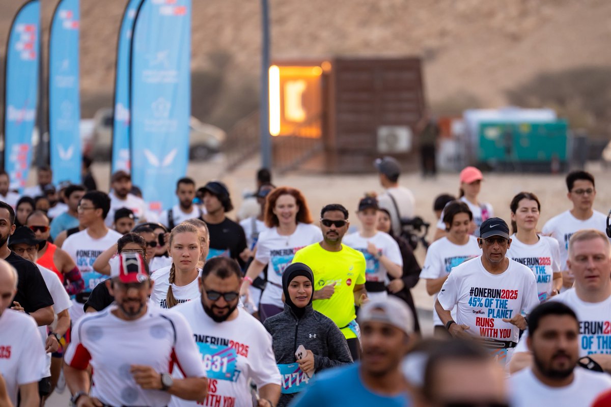 RaceArabia's tweet photo. أكثر من ١٢٠٠ عدّاء وانطلاقة ما تنسى! 🚀😍👏 انطلاقة تاريخية في أول نسخة من سباق ون رن العالمي من قلب الرياض لعدّائي الـ٥ك، ١٠ك، ونص ماراثون 🇸🇦!

Over 1,200 runners. 3 distances. 1 unforgettable start in the heart of Saudi Arabia, Riyadh 🇸🇦🚀😍👏

#Running2025 #OneRunSaudi #OneRun https://t.co/2N91jBhrCy