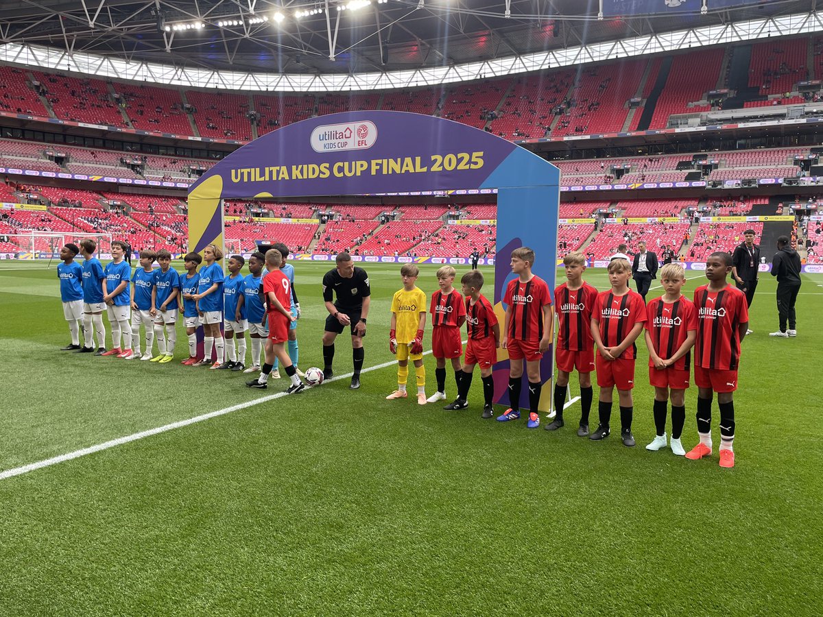 BRFCTrust's tweet photo. @UtilitaFootball @EFL_Community 🏆CHAMPIONS!

⚽️Goals from Freddie H and Reuben secure a 2-0 at Wembley in the #UtilitaKidsCup Final! Well played @QPRtrust and CONGRATULATIONS lads!👏👏

#BRCTInclusion | @UtilitaFootball @EFL_Community https://t.co/iJnl4xcisp