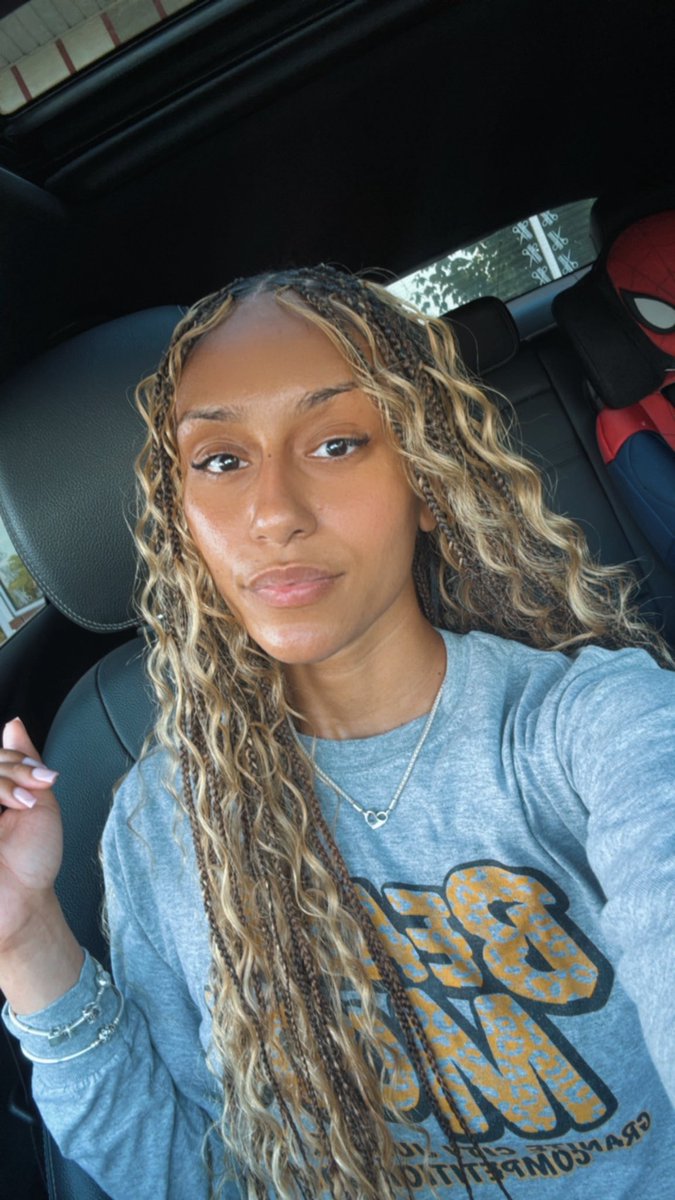 GLOlovepink's tweet image. likeeee😻😻😻