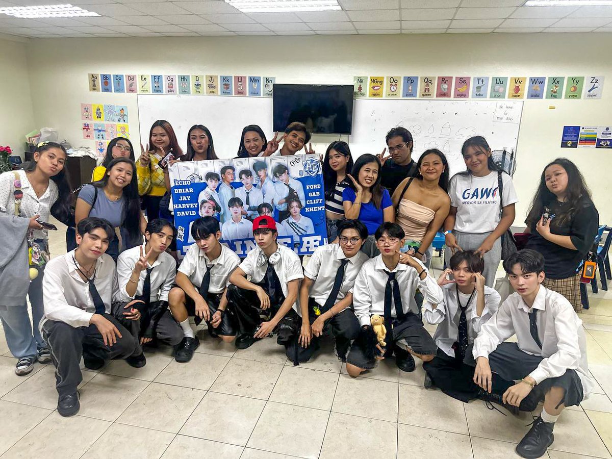 [#CLASSMÆTES] GROUP PHOTO

Thank you, Classmaetes, for joining the PPOP Campus Tour at NU Nazareth, Manila!
Your unwavering support and love for Trainee AE means the world to us! 🫶

@traineeaeph <a href="/asterisk_ph/">AsterisK Entertainment</a>
#TraineeAE #AsteriskEntertainment
#PPOPCampusTour #NUNazarethManila