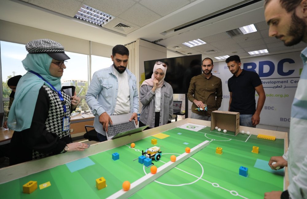 KingsTrustInt's tweet image. Happy Independence Day Jordan!🎉We want to extend a special thank you to our our strategic partner @KAFDJordan & our delivery partners @BDCJordan & @INJAZorg who have supported over 39.700 young people in Jordan since 2016 through our #GetInto & #EnterpriseChallenge programmes🌟