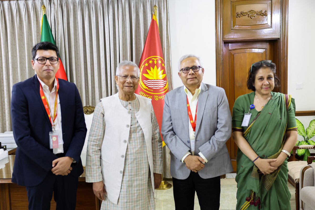 icddr,b (@icddr_b) on Twitter photo Dr Tahmeed Ahmed met <a href="/ChiefAdviserGoB/">Chief Adviser of the Government of Bangladesh</a> & Nobel Laureate Professor Muhammad Yunus today. Prof Yunus called icddr,b a “matter of national pride” and urged stronger use of its research to achieve the #SDGs
📰 Read more: icddrb.org/news/dr-tahmee…
#TIME100HEALTH #icddrb #GlobalHealth Dr Tahmeed Ahmed met <a href="/ChiefAdviserGoB/">Chief Adviser of the Government of Bangladesh</a> & Nobel Laureate Professor Muhammad Yunus today. Prof Yunus called icddr,b a “matter of national pride” and urged stronger use of its research to achieve the #SDGs
📰 Read more: icddrb.org/news/dr-tahmee…
#TIME100HEALTH #icddrb #GlobalHealth