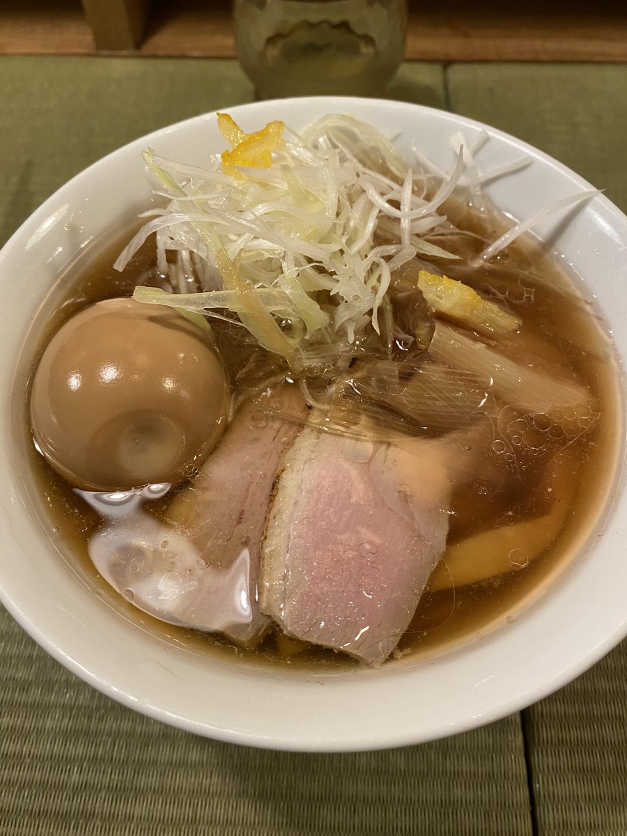 今日のラーメン🍜はおじに優しいあっさりでした😊