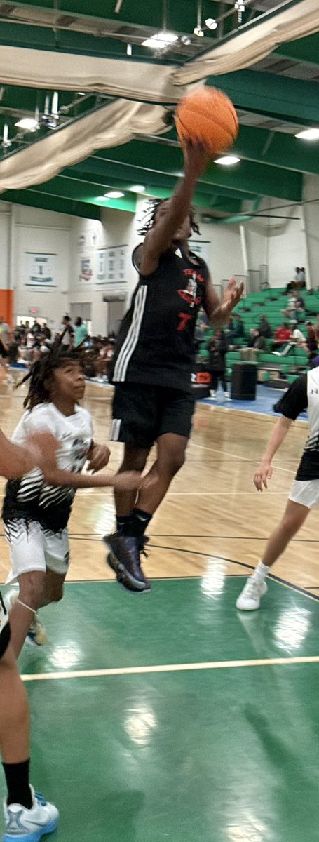 Coach_Frank (@norfolkknights) on Twitter photo Team Loaded 757’s Jamison Adams (5’9 2029 Lakewood MS) bursts through a seam and scores the layup. Strong, compact frame and a solid handle. Sees the floor nicely and delivers timely passes. AND has blow by quickness! #BigShots #VAMemorialWeekend <a href="/BigShotsToday/">Hit The BIG SH🏀TS</a> Team Loaded 757’s Jamison Adams (5’9 2029 Lakewood MS) bursts through a seam and scores the layup. Strong, compact frame and a solid handle. Sees the floor nicely and delivers timely passes. AND has blow by quickness! #BigShots #VAMemorialWeekend <a href="/BigShotsToday/">Hit The BIG SH🏀TS</a>
