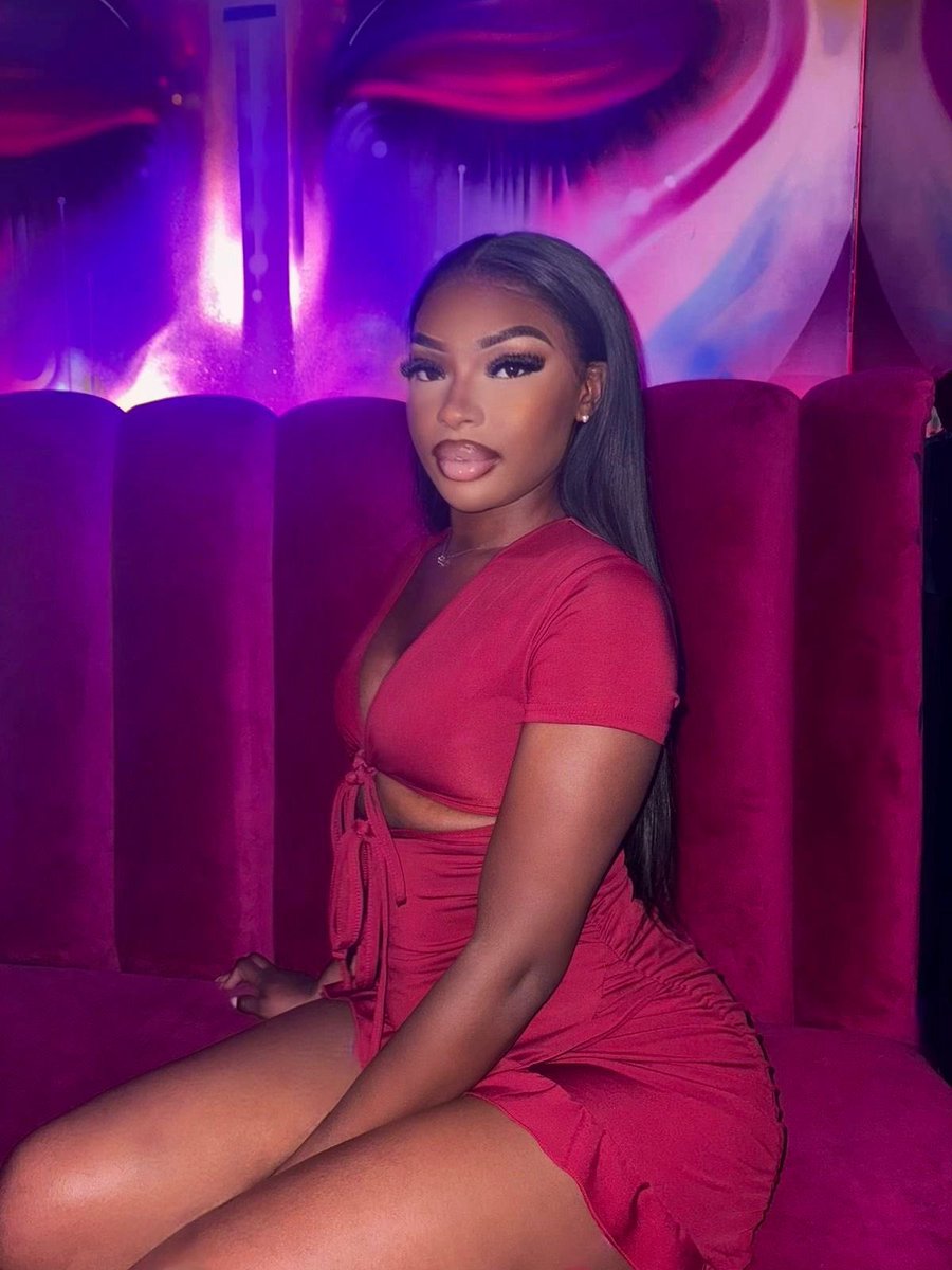 Darkskindollx1's tweet photo. You love being broke for me. 🤣🤣🤣 Your payments prove exactly who owns you. Now show me how much you worship me. LOSER‼️🐷
#Findom #Paypig #CashDomination #FinancialDomination #HumiliationKink #Femdom #BetaBank https://t.co/3oJOvtCZsx