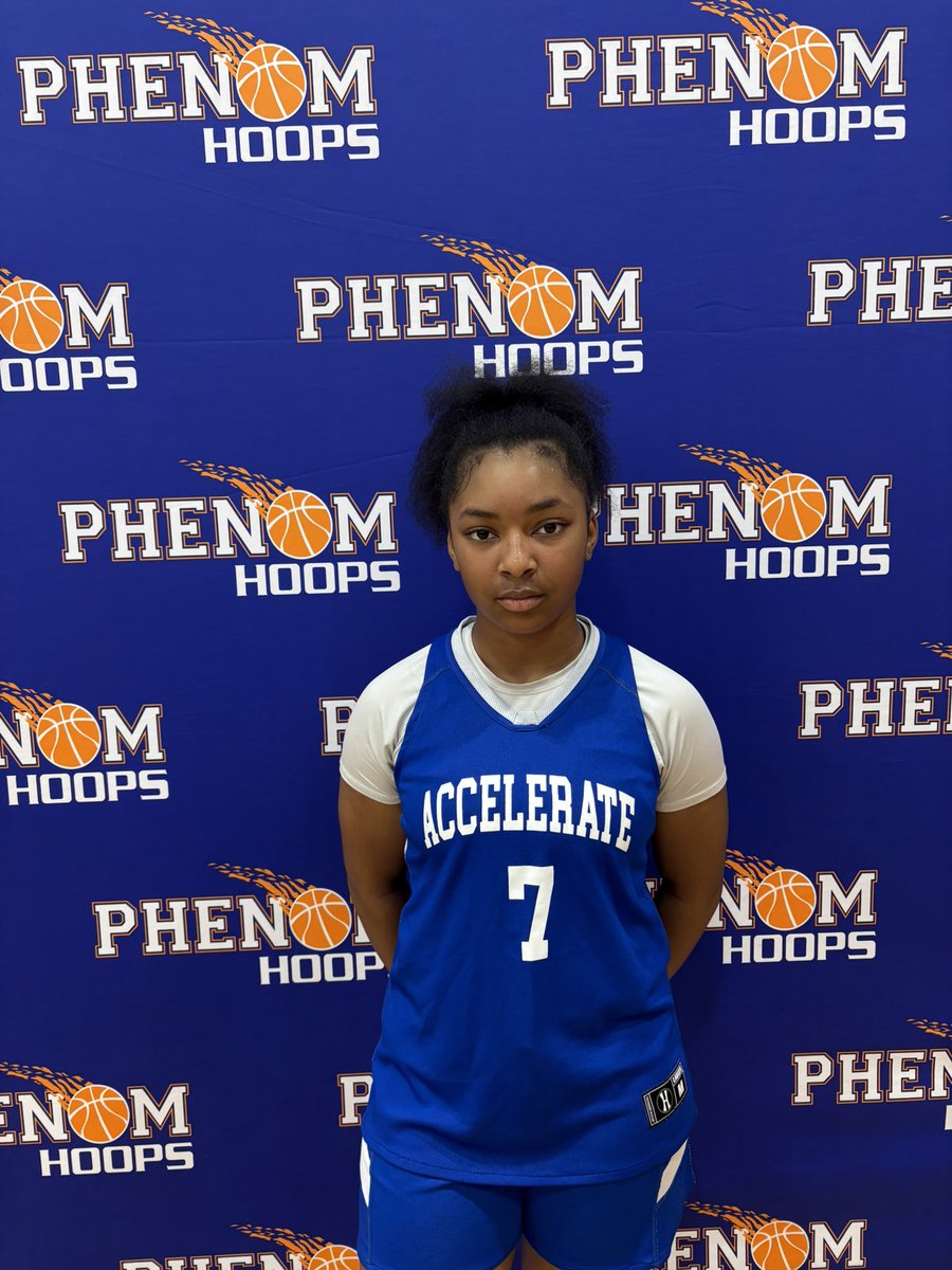 Phenom_Exposure tweet media