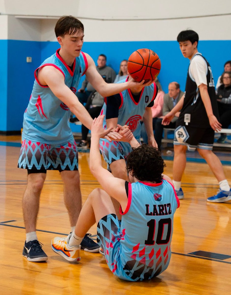 #GRITOregon is one of the few club programs in the PNW coached by a head college coach! 

We pride ourselves on playing hard… 
and playing together! 

G.R.I.T. 👀  

💥 Gratitude  
💥 Resiliency 
💥 Intensity  
💥 Togetherness