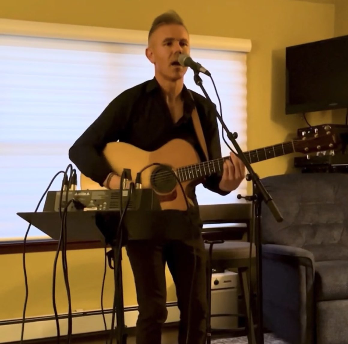 Vicki Pedersen (@tori3149) on Twitter photo For <a href="/neilbyrne_CT/">Neil Byrne</a> Saturday, here’s his great original song “Sons & Daughters”! 🎶
youtu.be/EaUaQzRmXaQ?si… For <a href="/neilbyrne_CT/">Neil Byrne</a> Saturday, here’s his great original song “Sons & Daughters”! 🎶
youtu.be/EaUaQzRmXaQ?si…