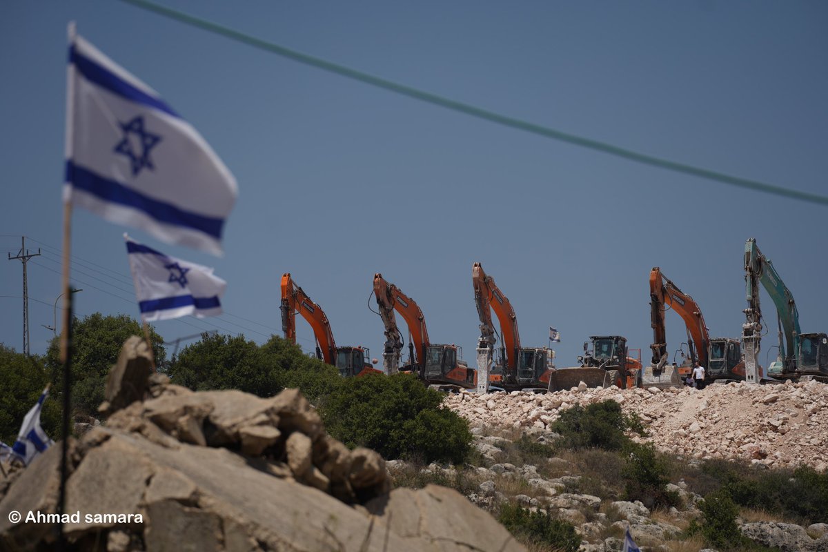 ahmadsamaraa0's tweet photo. Bruqin today
#palestine https://t.co/TRLDl0wlvF