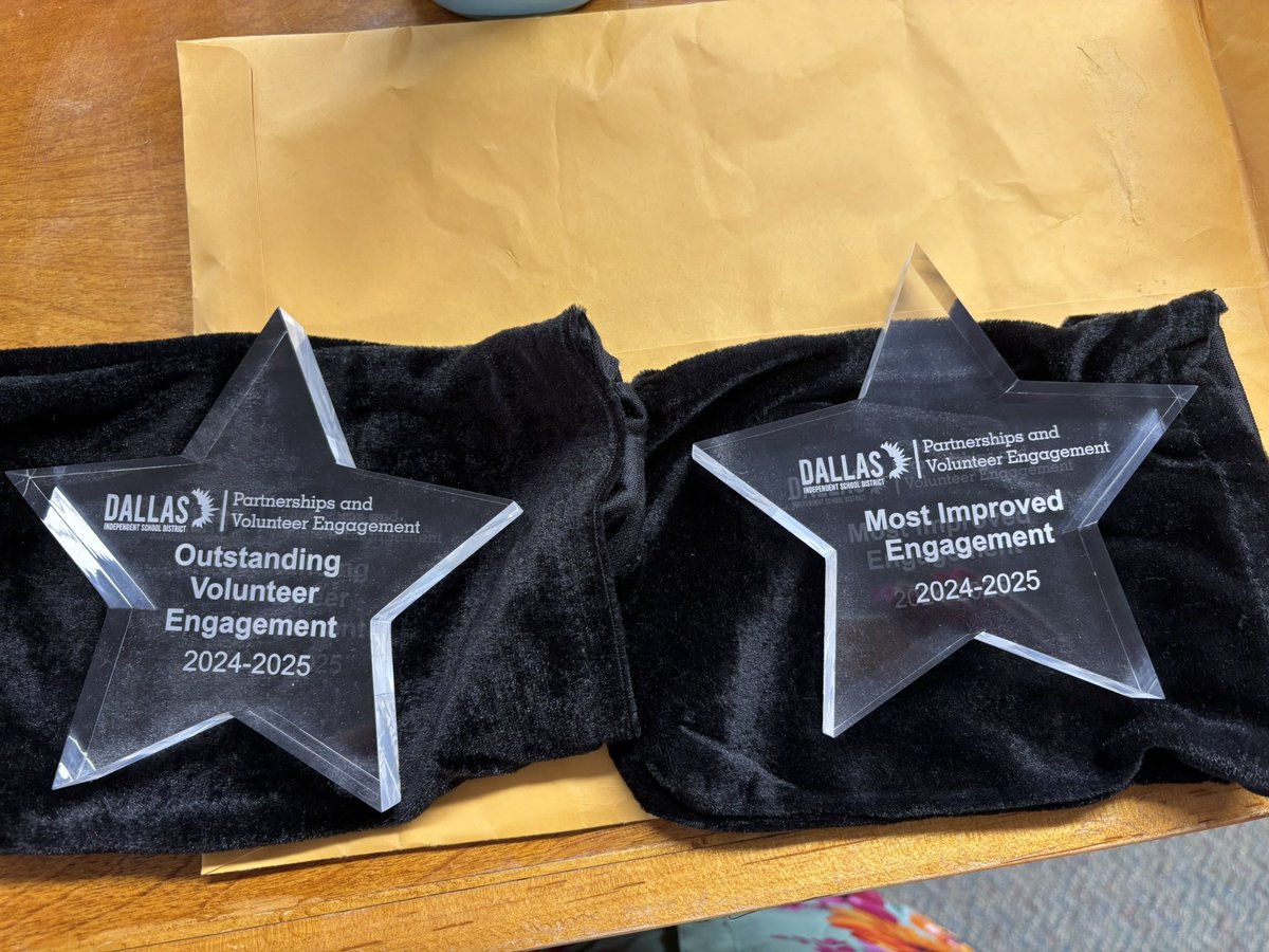 Silberstein ES (@silbersteines) on Twitter photo ๐ Most Improved Engagement and Outstanding Volunteer Engagement!
๐ Special thanks to our incredible Parent Liaison, Ms. Rangel, for leading the charge and bringing our community together! ๐
#SilbersteinSuperstars
<a href="/dallasisdparent/">Dallas ISD Parents</a> 
<a href="/DallasISDPVE/">Dallas ISD Partnership and Volunteer Engagement</a> 
<a href="/tangaytan/">Tania Gaytan</a> ๐ Most Improved Engagement and Outstanding Volunteer Engagement!
๐ Special thanks to our incredible Parent Liaison, Ms. Rangel, for leading the charge and bringing our community together! ๐
#SilbersteinSuperstars
<a href="/dallasisdparent/">Dallas ISD Parents</a> 
<a href="/DallasISDPVE/">Dallas ISD Partnership and Volunteer Engagement</a> 
<a href="/tangaytan/">Tania Gaytan</a>