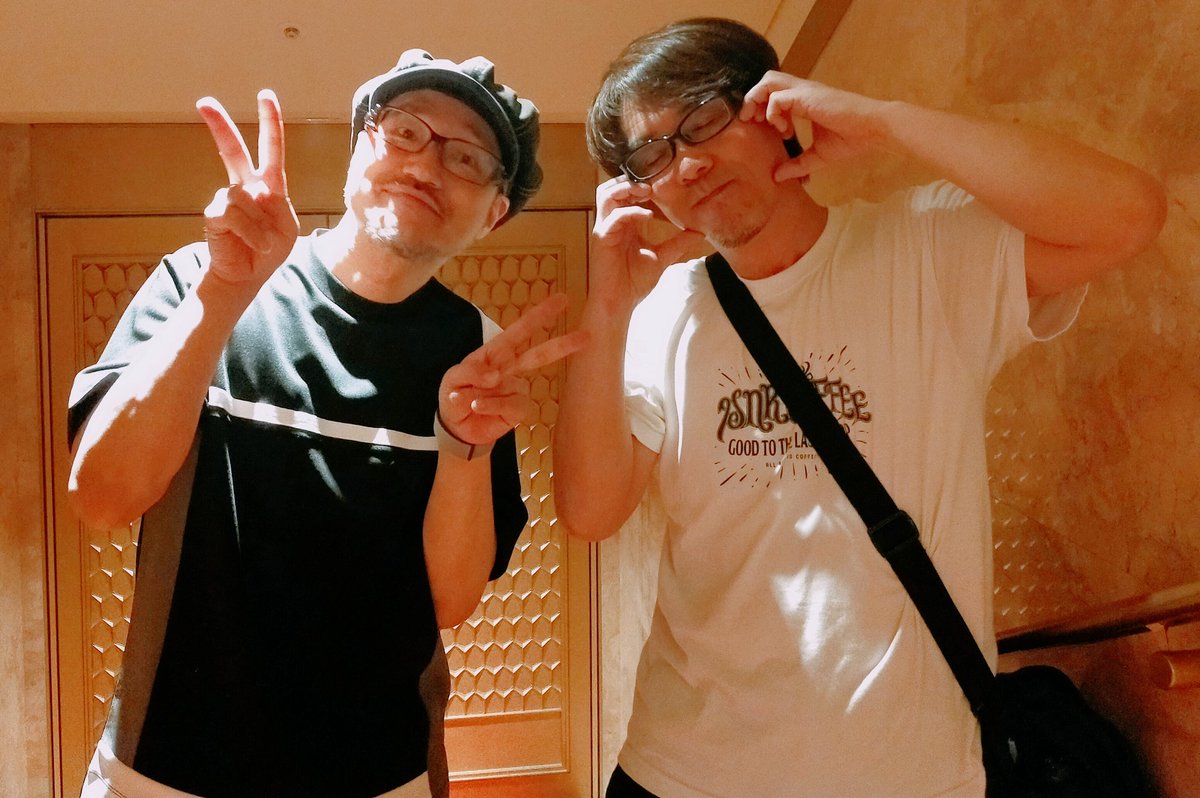 ucchiy0618's tweet photo. 僕的第一章、名古屋。
今宵のJUJUさん、バンドメンバー、ダンサー、照明、演出、音響、スタッフの皆さん。
全てがカッコよかった！

それではご唱和ください。
１！２！３！
マサトーーー!!🧡
#JUJU #TheWater  #bandmaster #masatoishinari #guitarist #trioNé #かわいいだけじゃだめですか？ https://t.co/kbAeAkDn4E