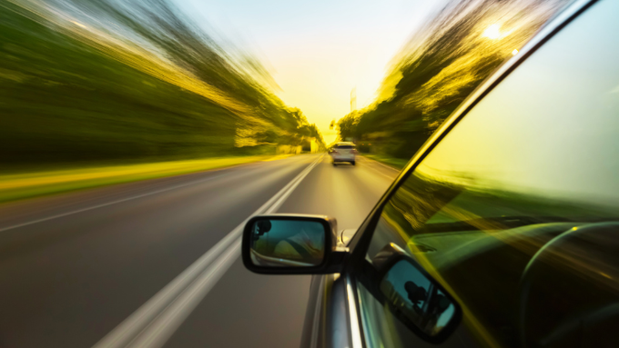 Driving Study: Alcohol and Cannabis Have Contrasting Effects on Speed Control

Subjects who operate a vehicle under the influence of cannabis tend to drive more slowly while those under the influence of alcohol tend to increase their speed...

norml.org/news/2024/09/2…