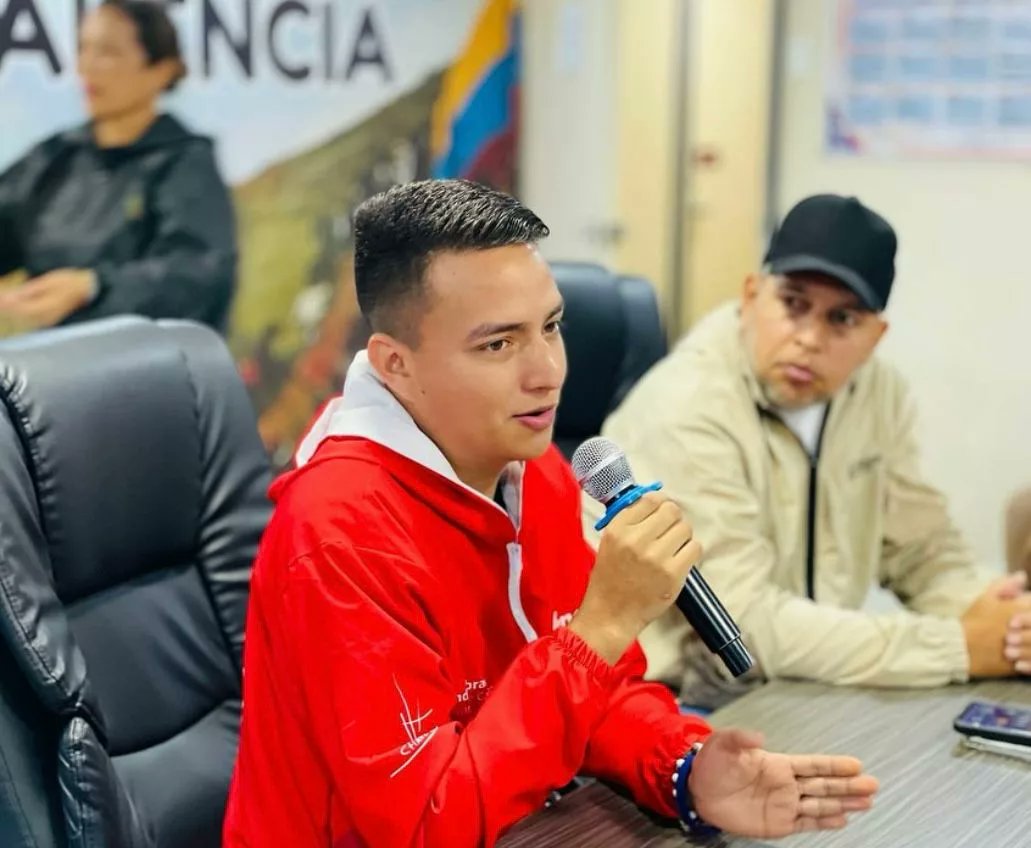 TUFLASHNEWS.COM tweet media