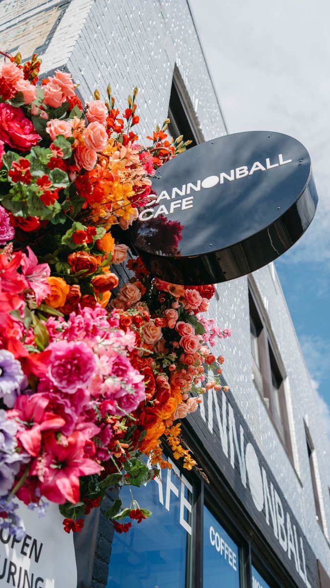 Cafe Content Showdown --- and believe us, we ATE. Check out what does best on social (at least from our 4 years+ exp w. many Boston spots... did the cookie beat the sammy? How about coffee shots vs smoothies? 😎🔥👉See the winners: buff.ly/anmefKj #casestudy #foodcontent