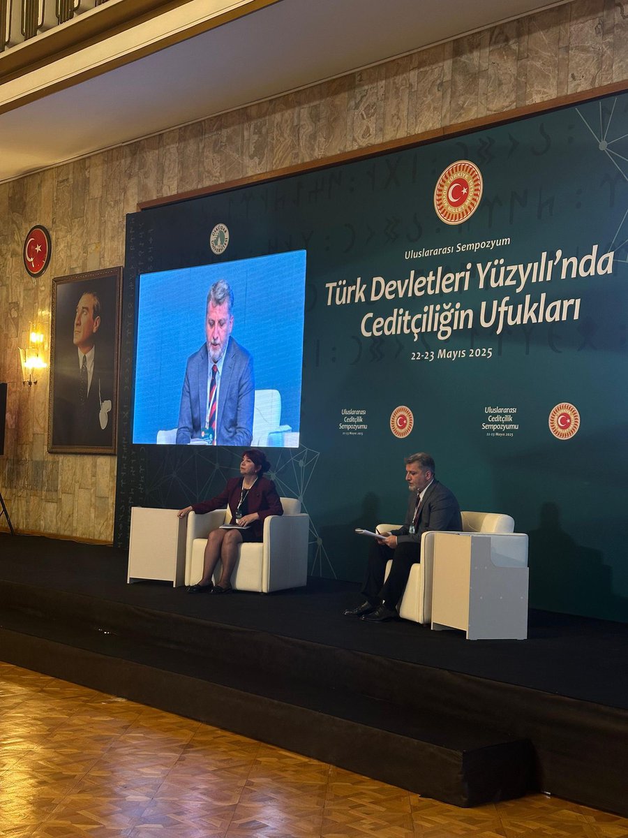ussamuskudar's tweet photo. Türk Devletleri Yüzyılı’nda Ceditçiliğin Ufukları sempozyumunun kapanış ve değerlendirme konuşmalarını Prof. Dr. Havva Kökarslan ve Medeniyet Üniversitesi’nden Elmin Aliyev tarafından gerçekleştirildi.
#ussamuskudar #cedidciliksempozyumu
#tbmm https://t.co/je4DGRbgUL
