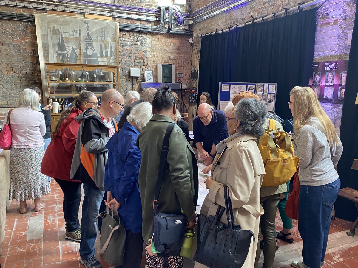 Thanks to everyone who joined us for today’s #HeritageRoadshow at the Dipping House at Spode today, and to those who took part in the guided walk around Stoke-upon-Trent. Find the dates of forthcoming Roadshows at potteries.org.uk/diary