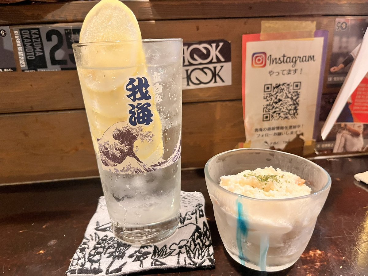meidaimaezine's tweet photo. 今日は明大前ではじめてはしご酒をしました🍺明大前バルさんたくさんお話ししてもらえて楽しかった〜🙌
私スポーツとの縁ゼロの人間ですがフレスコボールの試合みてみたいかも、応援楽しそう🚩 https://t.co/K3z6w6OmcG
