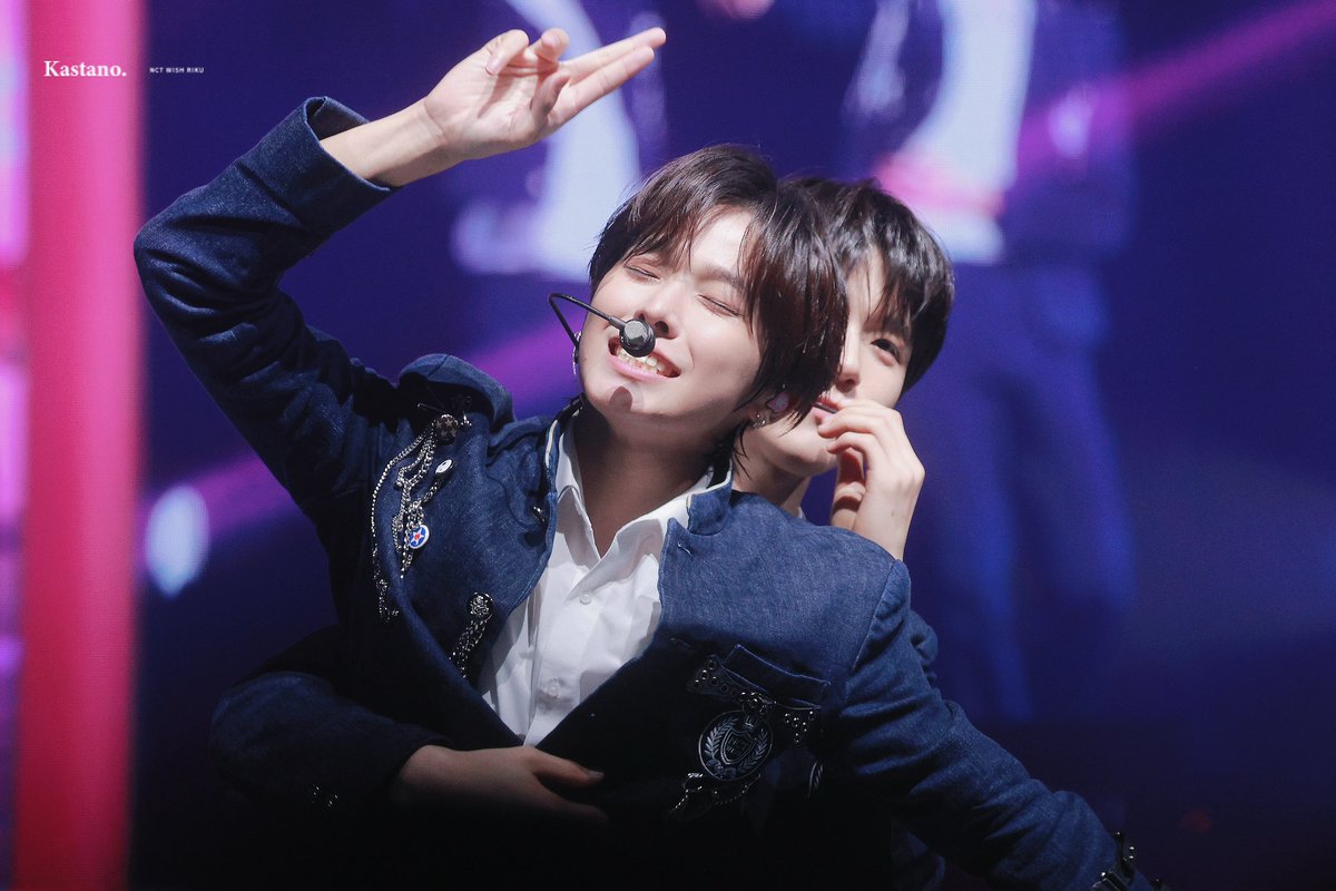 Kastano_0628's tweet photo. 250524

🐈‍⬛&amp;🐕 재리즈 귀엽네

#RIKU #리쿠 #リク  
#NCTWISH #WISH #엔시티위시 https://t.co/rbyJTlKvus