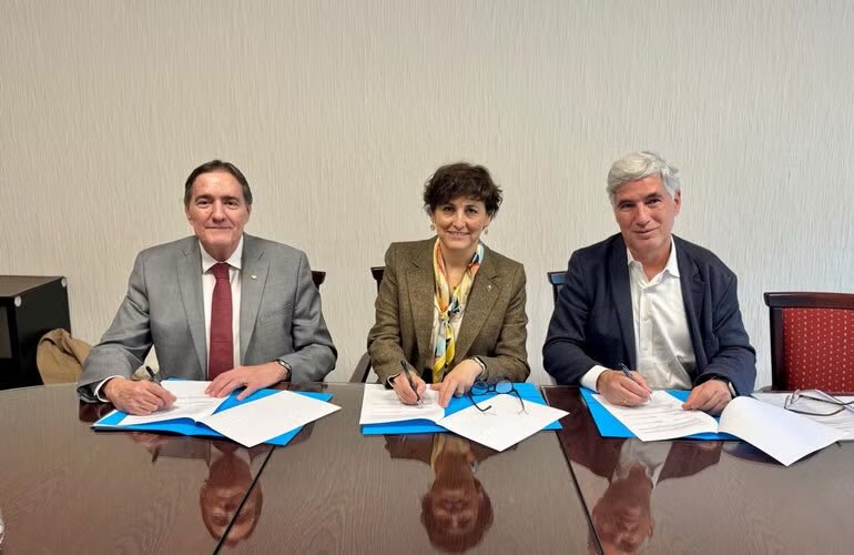 📣 Chile 🇨🇱 se suma a la Alianza por la Atención Primaria de Salud en las Américas🌎.

ℹ️ Lee más:
paho.org/es/noticias/22…