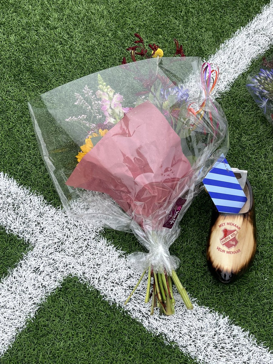 Enorm slechte verbinding op X vandaag maar eindconclusie een verdiende 5-4 overwinning. Het was vooral de wedstrijd van het afscheid #hulrig